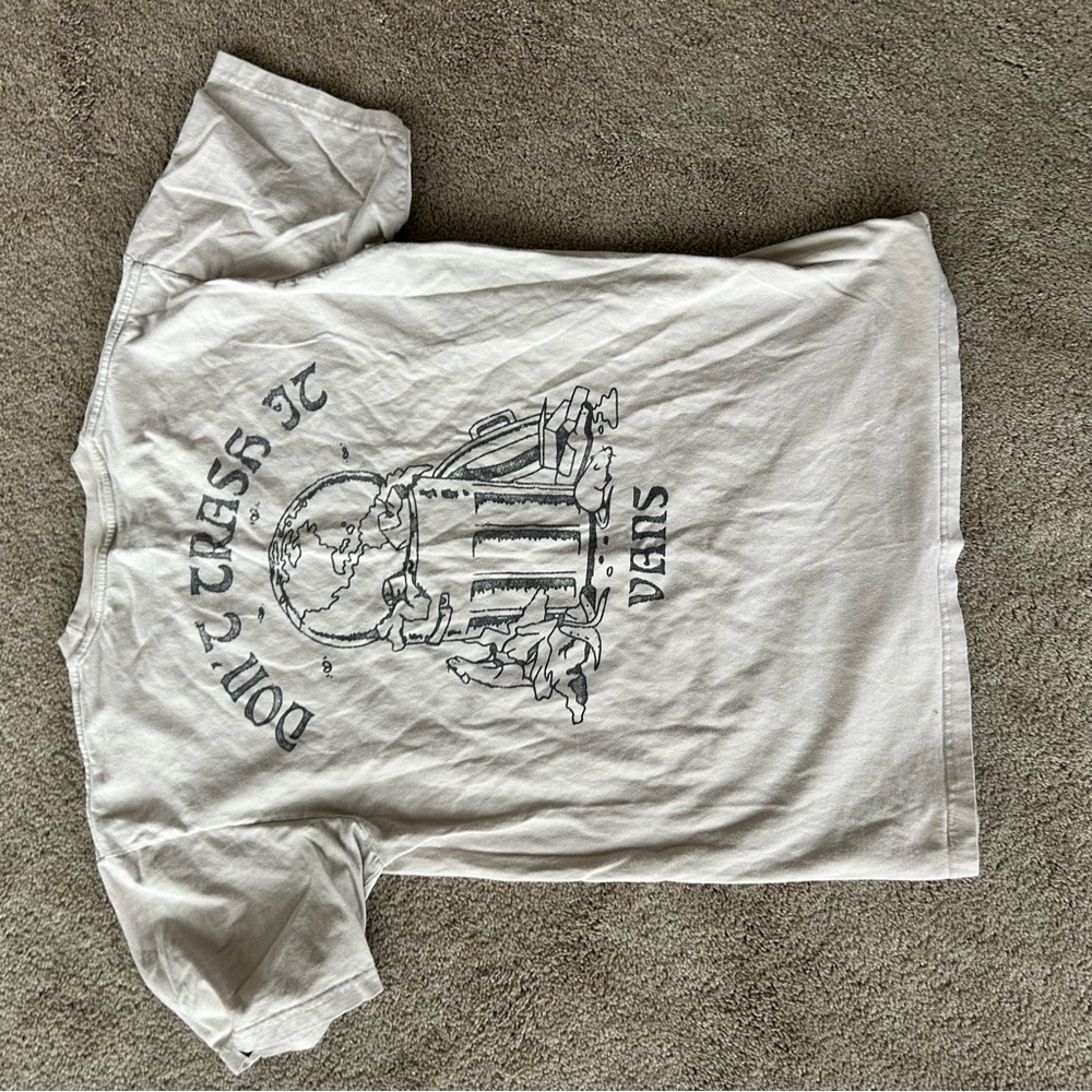 vans cream tee